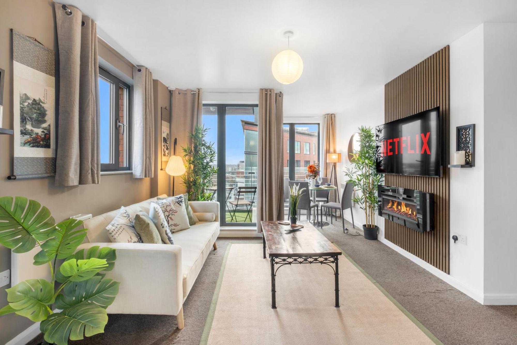 Orient - Netflix, Free Parking, Balcony, View
